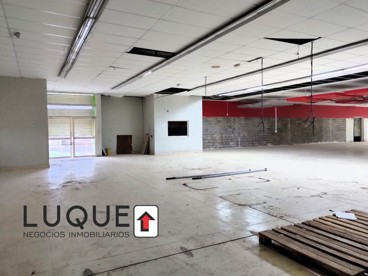 IMPORTANTE LOCAL B° INTERSINDICAL