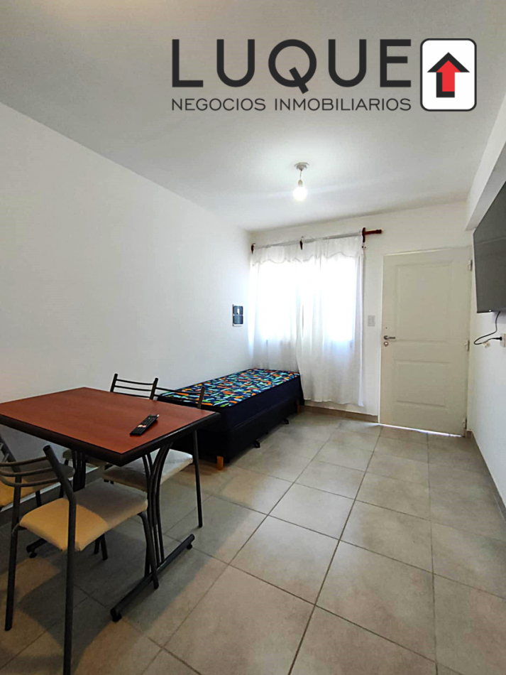 EN ALQUILER - COMPLEJO PORTEZUELO 