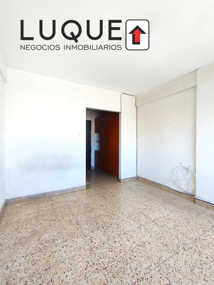 ALVARADO E ITUZAINGO ALQUILO DPTO.