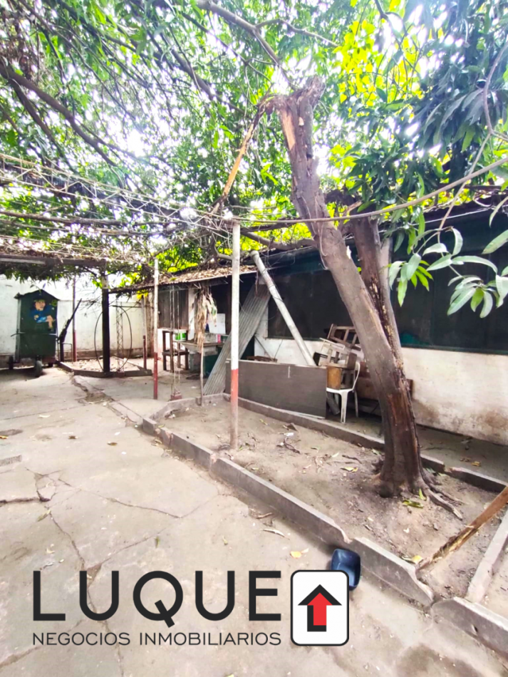 TARTAGAL LOCAL ESQUINA